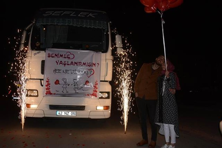 Konyalı gencin evlenme teklifi olay oldu! He ne diyon? - Resim: 3