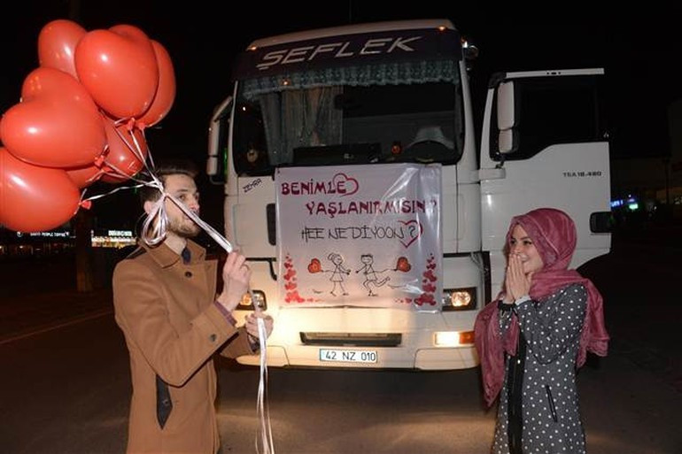 Konyalı gencin evlenme teklifi olay oldu! He ne diyon? - Resim: 4