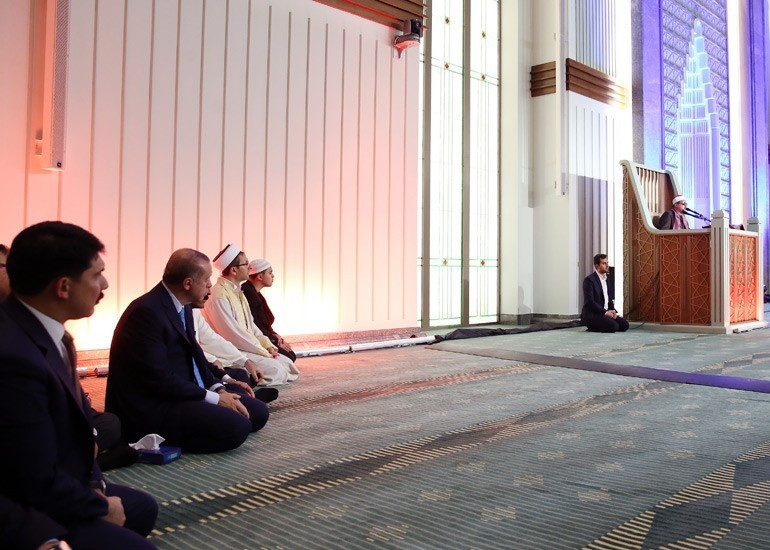 Erdoğan, Kadir Gecesi özel programına katıldı - Resim: 2