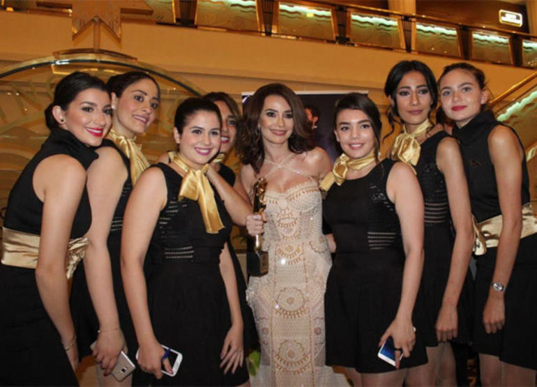 Songül Öden'e Ortadoğu'dan anlamlı ödül - Resim: 2