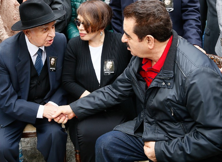 Dostları Sezen Aksu'yu zor gününde yalnız bırakmadı - Resim: 2