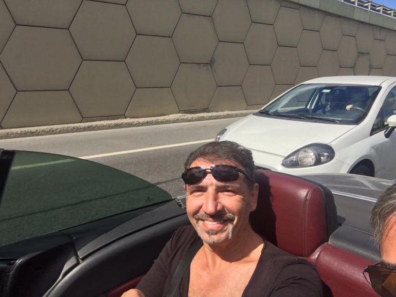 Dikkat yine çarpacak! Ünlü dolandırıcı bakın nerede ortaya çıktı! - Resim: 3