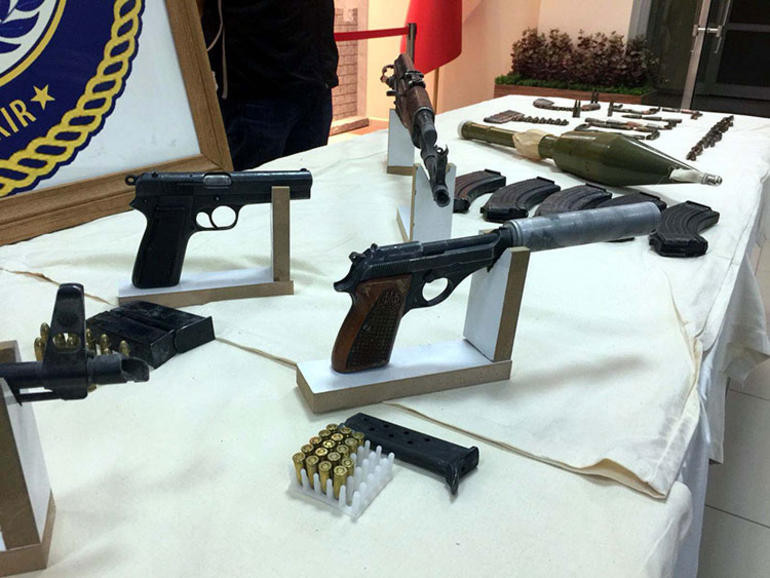 Saz kılıfı ve gitar kutusundan bakın ne çıktı? Büyük şok - Resim: 2