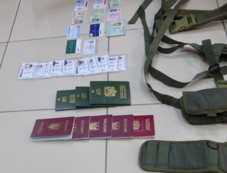 Reina katili baskınında evden çıkanlar şok etti kadınlar da var - Resim: 3