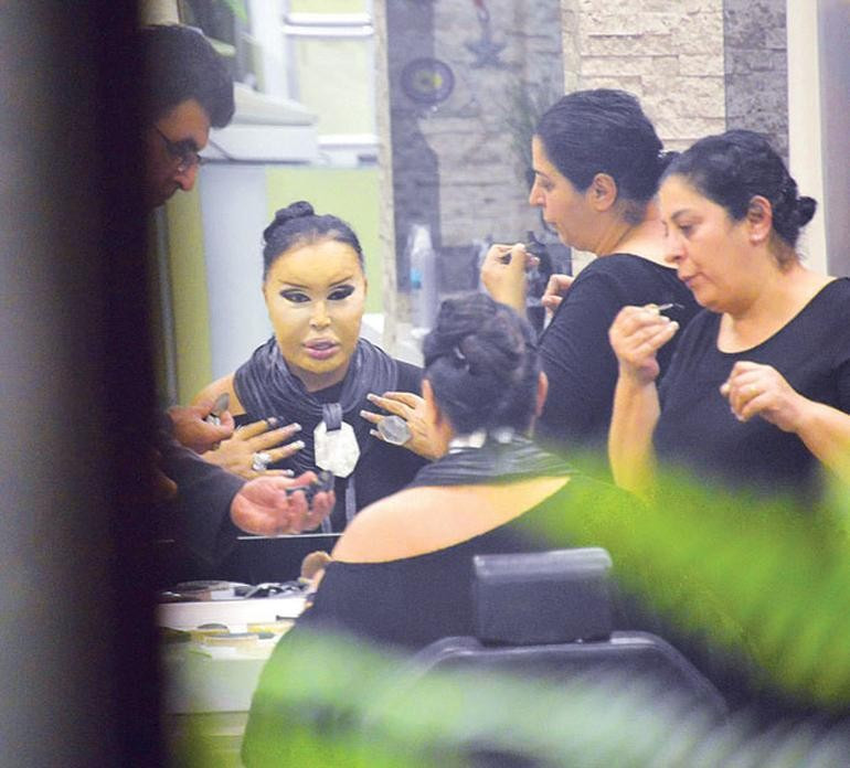 Bülent Ersoy'a 7 saatlik bakım işte son hali! - Resim: 2