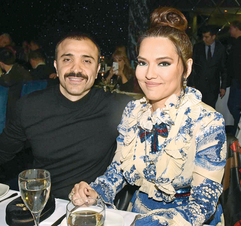 Aşk üçgeni! Seda Sayan'ın pozu olay oldu - Resim: 4