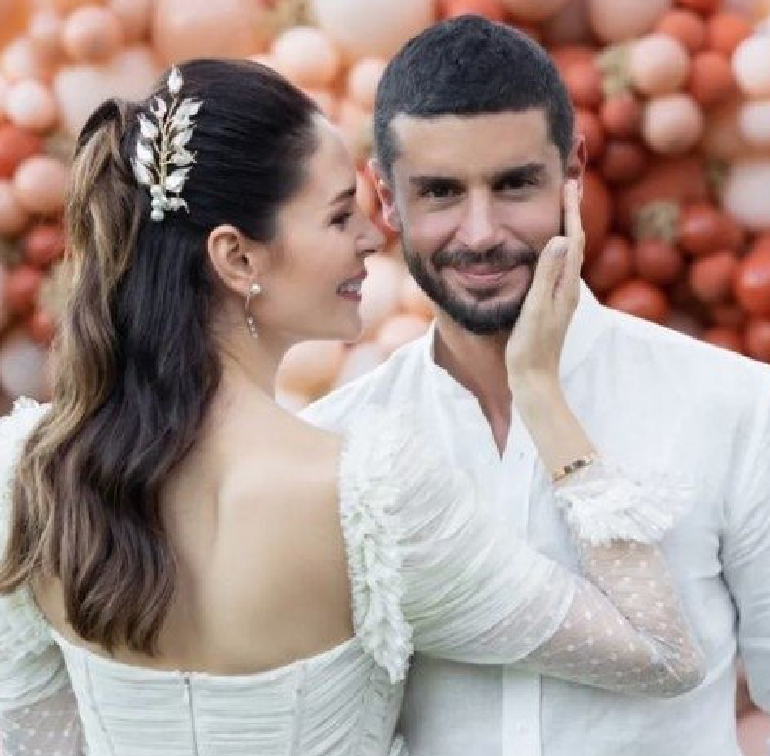Berk Oktay’ın eşi Yıldız Çağrı Atiksoy’dan romantik kutlama: ‘Baş kahramanı sensin’ - Resim: 4