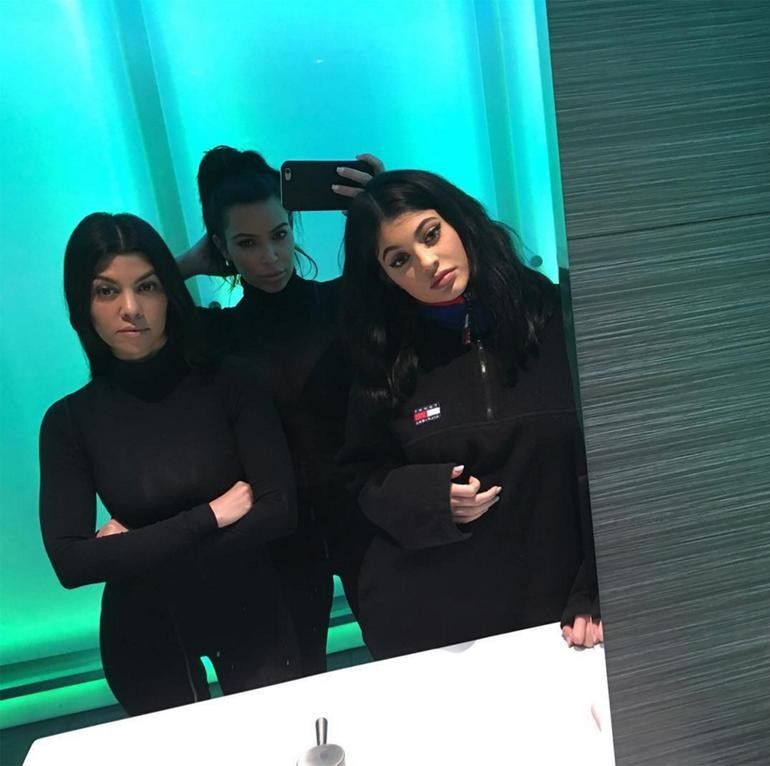 Kim Kardashian'ın doğumdan sonraki ilk fotoğrafı! Herkes şoke oldu - Resim: 1