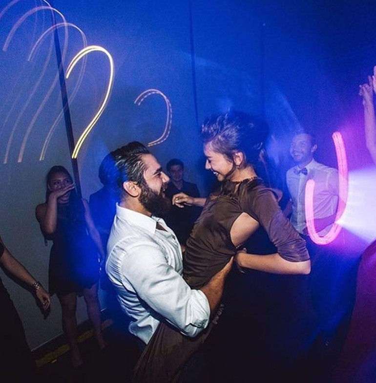 Bu pozu paylaştı! Sosyal medyayı karıştırdı - Resim: 2