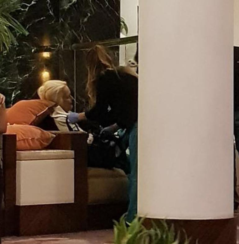 Ünlü isim otel lobisinde fenalaştı! Herkesi korkuttu - Resim: 3