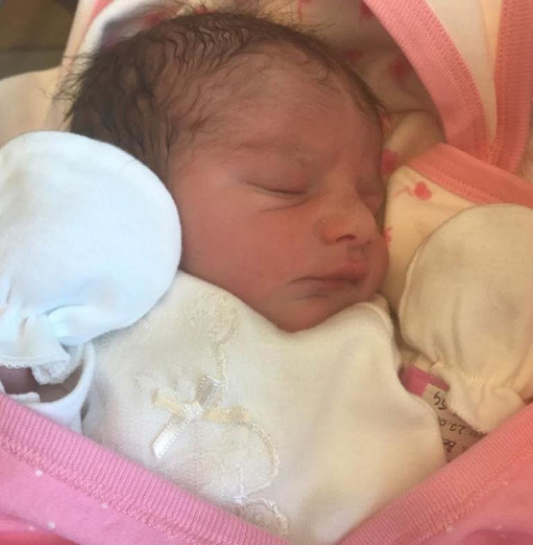 Sihirli Annem Tuğçe anne oldu! - Resim: 3