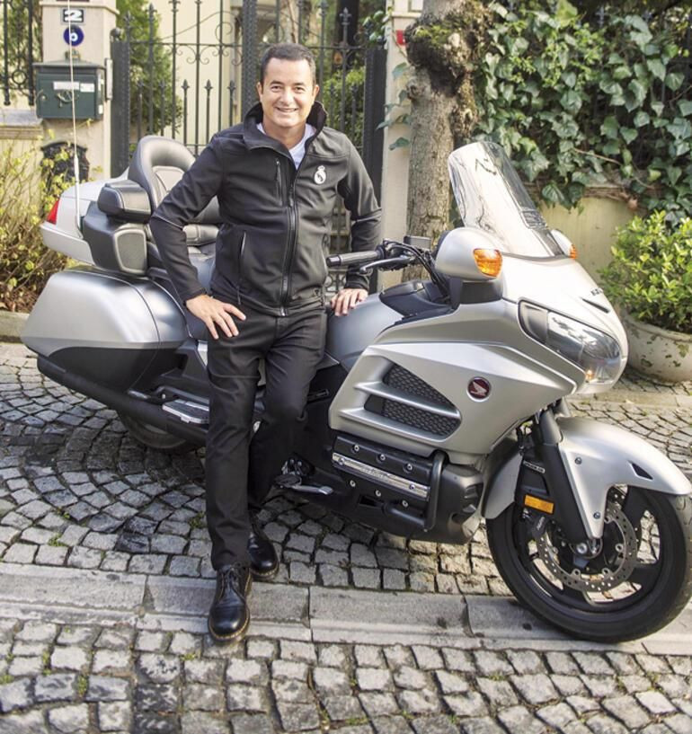 Acun Ilıcalı çok kazayı ucuz atlatmış! Kask takmadan motora binip kızını da bindirmiş - Resim: 3