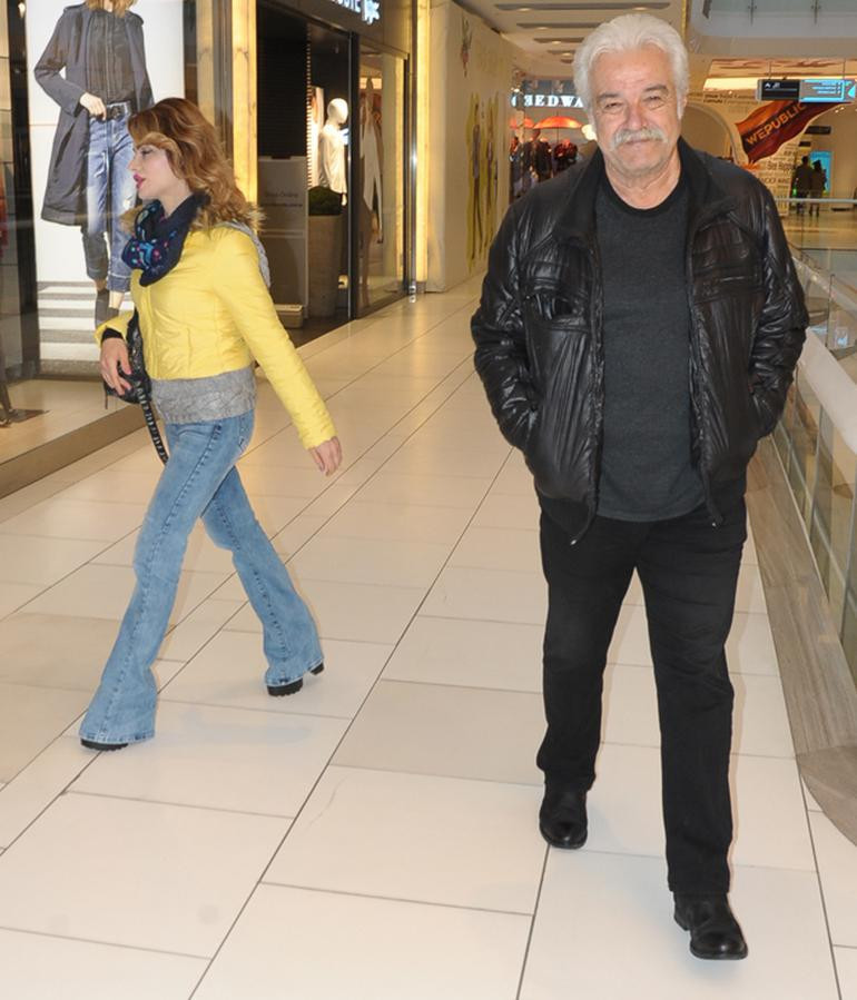 Serdar Gökhan: Kaçma, karım değil misin? - Resim: 2