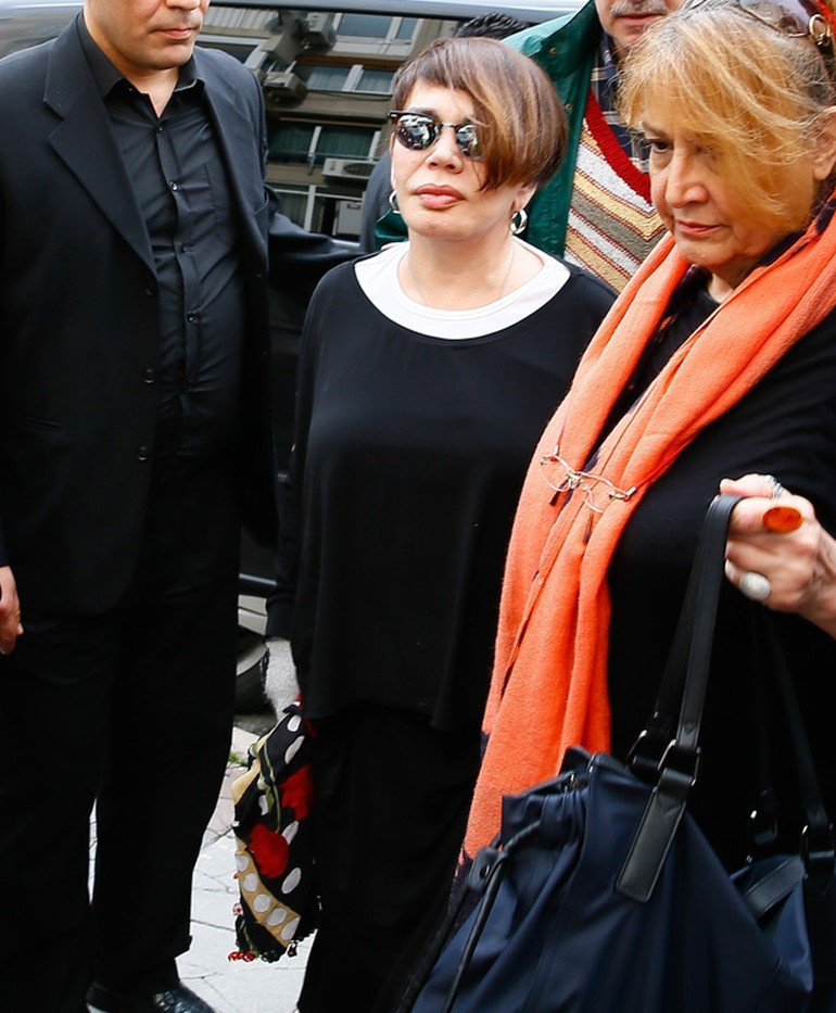 Dostları Sezen Aksu'yu zor gününde yalnız bırakmadı - Resim: 3