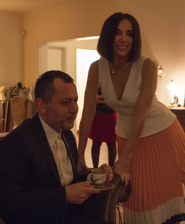 Ozan Çolakoğlu Gülşen'i baba evinde böyle istedi! - Resim: 3