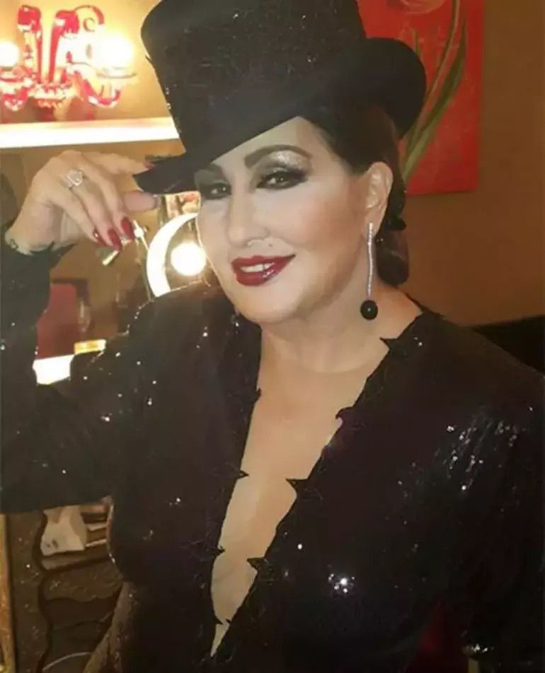 Nükhet Duru'dan şaşırtan poz! Küvet pozu herkesi şaşırttı - Resim: 7