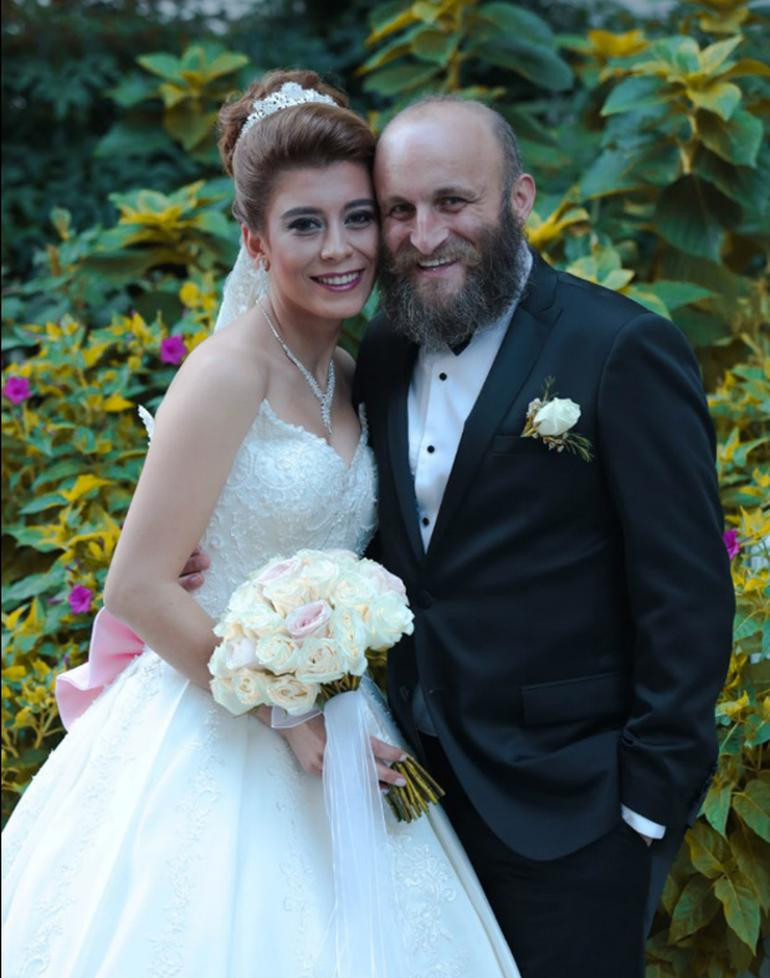 'Oflu Hoca' Çetin Altay evlendi - Resim: 3