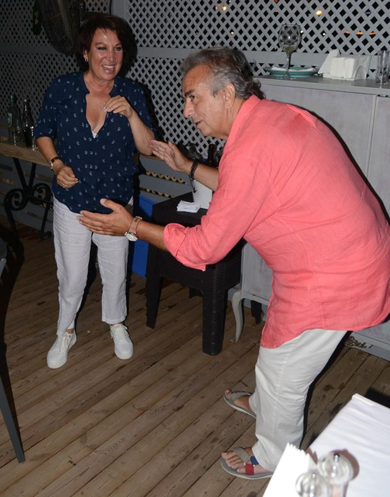 Dansözle nasıl oynadılar! Bakın kim o ünlüler - Resim: 4