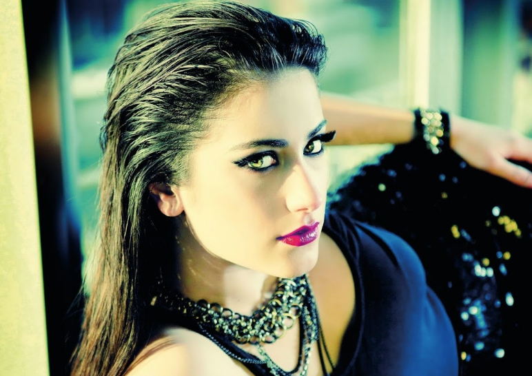 Bizim Hikaye'nin Filiz'i Hazal Kaya ateş püskürdü haddinizi aşmayın!  - Resim: 1