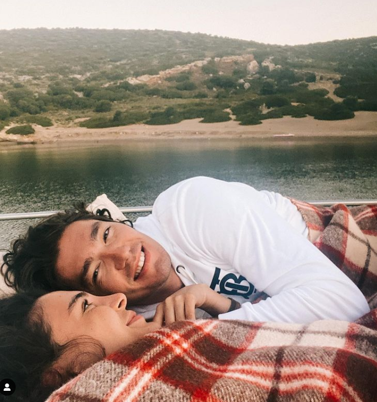 Hercai'nin Reyyan'ı Ebru Şahin, aşka geldi sevgilisi Cedi Osman'ın doğum gününü kutladı - Resim: 2