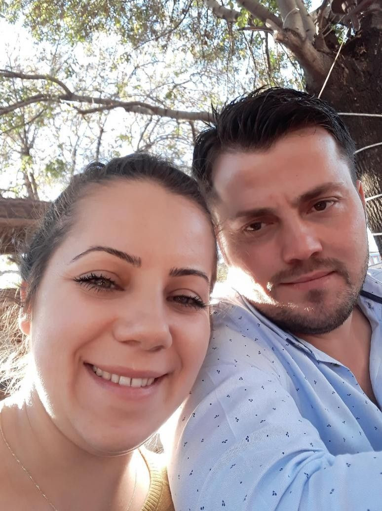  Burdur’da koca dehşeti! Karısını işyerinde av tüfeğiyle vurarak öldürdü - Resim: 1