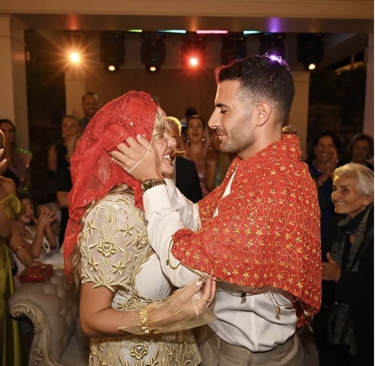 Esra Erol'un kız kardeşi Eda Erol evleniyor! Görkemli kına gecesinden detaylar - Resim: 3