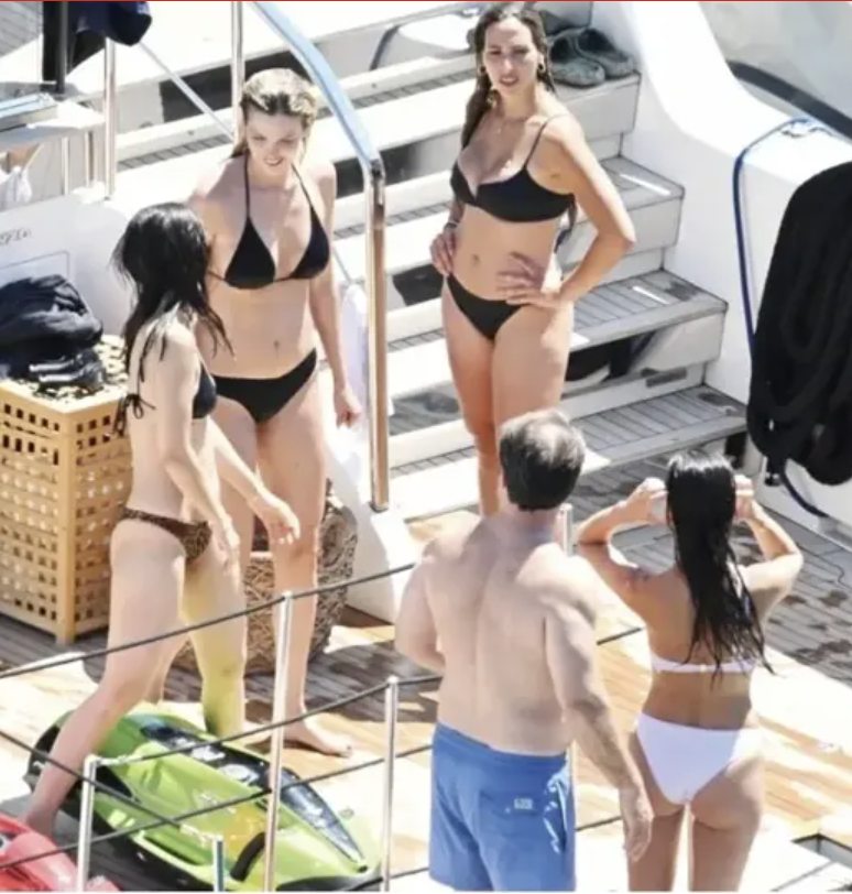 Bodrum'da dostlar tatilde! İdo Tatlıses ve Yasemin Şefkatli bakın kiminle buluştu... - Resim: 3