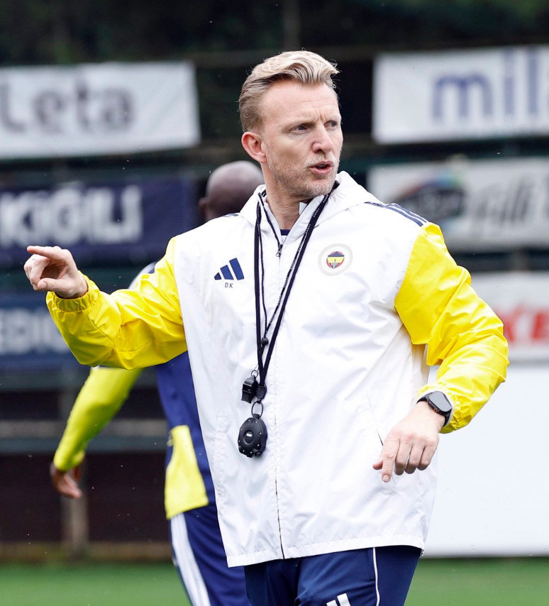 Fenerbahçe'de Dirk Kuyt'tan futbolculara mesaj! - Resim: 1