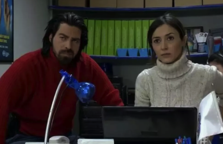 Arka Sokaklar'ın Murat'ı yıllar sonra ortaya çıktı! Oyunculuğu bırakıp maneviyata yönelmişti, son haline yorum yağdı - Resim: 2