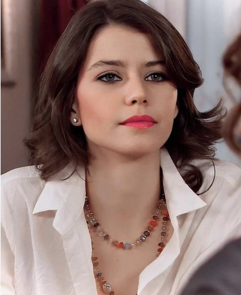 Beren Saat'in yeni filmi hakkında şok karar! Vizyona girmeyecek... - Resim: 2