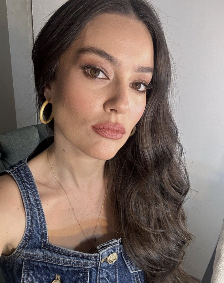 Pelin Akil'den şok sözler: "Aklımı kaybedeceğim şuan" - Resim: 4