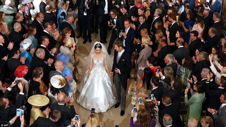 Prens evlenince böyle oluyor dünya bu düğünü konuştu - Resim: 1
