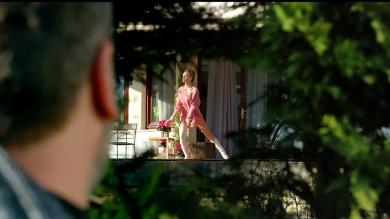 Fi Çi Pi ilk fragmanı Serenay Sarıkaya'dan cesur sahne - Resim: 4