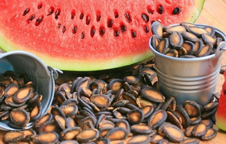 Çöpe attığımız karpuz çekirdeğinin inanılması güç faydaları - Resim: 3