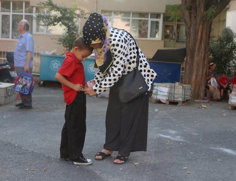 Birinci sınıflar için ders zili çaldı  - Resim: 4