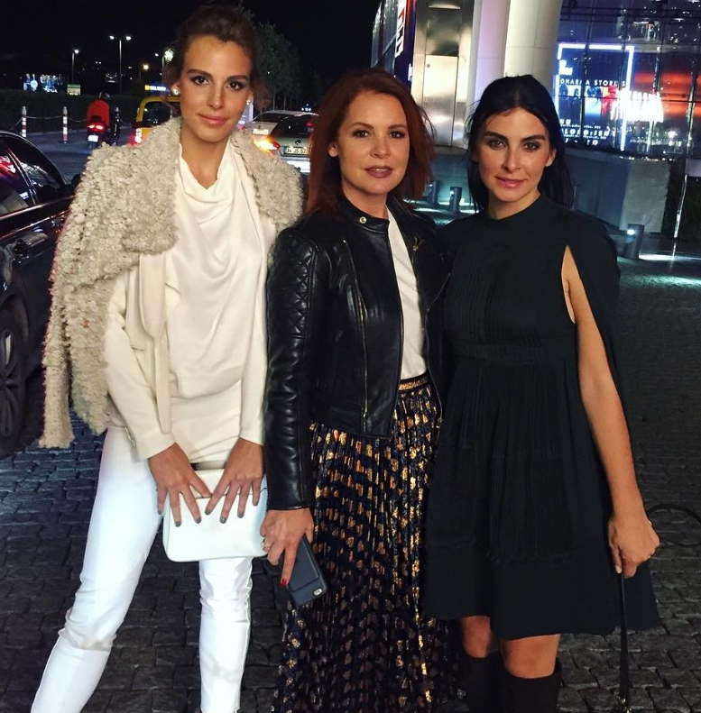 Hülya Koçyiğit'in kızı Gülşah Alkoçlar'a büyük şok! Filipinli yardımcı paraları alıp gitti - Resim: 1