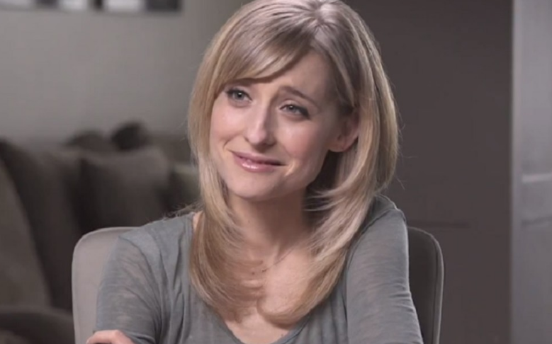 Dünyaca ünlü oyuncu şantajla seks tarikatına alım yaptığını itiraf etti - Resim: 2