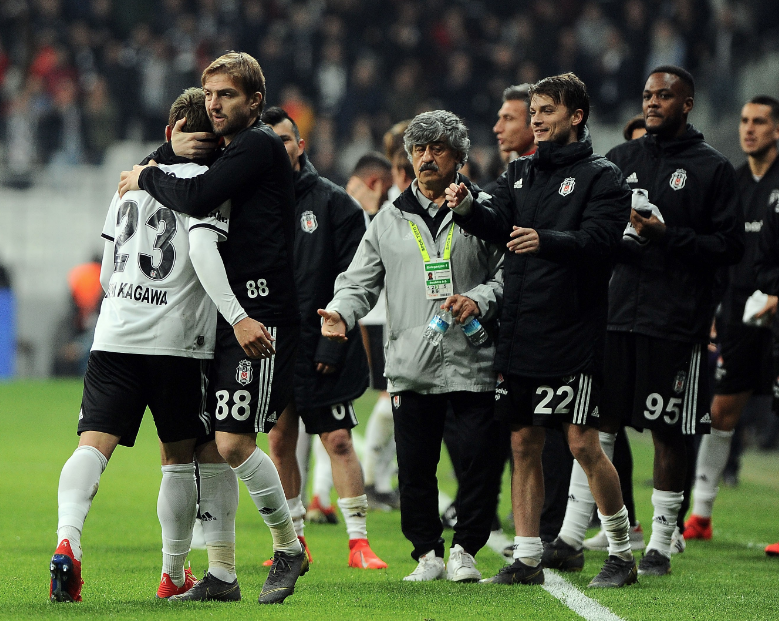 Medel, Quaresma'nın ensesine tokadı patlattı - Resim: 1