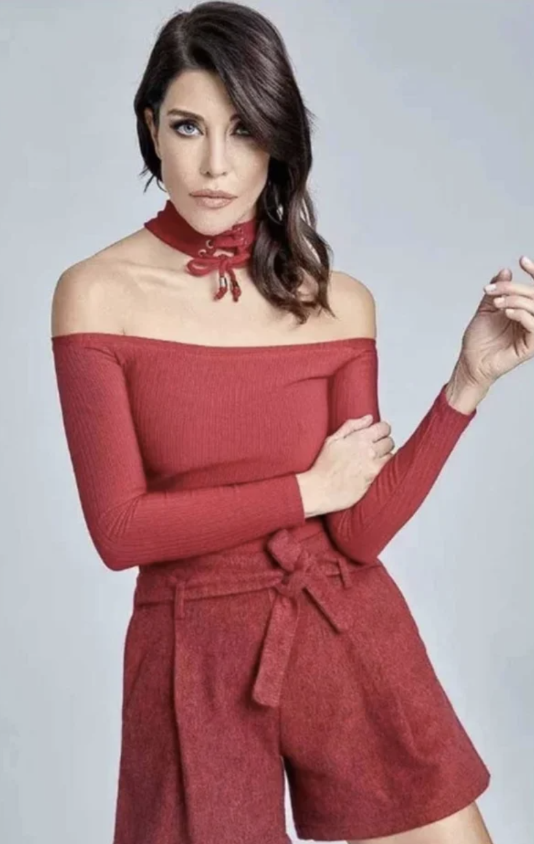 Deniz Akkaya 'bu kadar da olmaz' dedirtti: "Dakikası bin TL" - Resim: 1