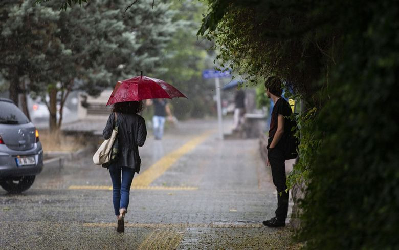 Bugün sıcaklık 12 derece düştü! İstanbul-Ankara-İzmir için meteoroloji alarmı - Resim: 4