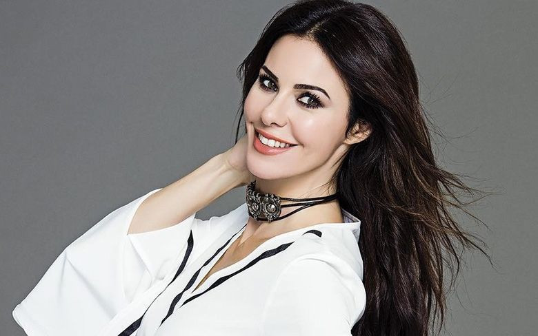 Defne Samyeli 'Ben o Defne Hanım' değilim deyip Sedat Peker'e patladı - Resim: 1