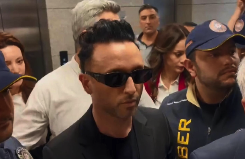 “Ha Leylim” iddianamesinde şaşırtan detay: İki erkeğin dansı dosyada! - Resim: 3