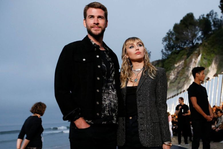 İlişkimiz eşsiz ve modern diyen Cyrus- Hemsworth çifti 8 ayda ayrıldı - Resim: 4