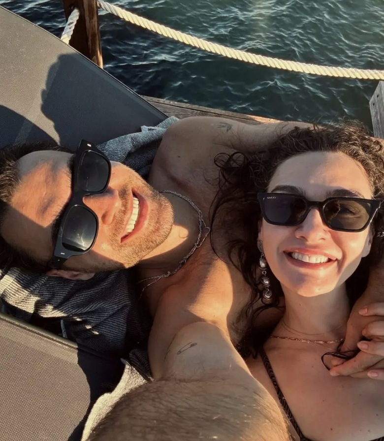 Birce Akalay ile Hakan Kurtaş'tan tatil kareleri! Aşkları tazelendi - Resim: 2