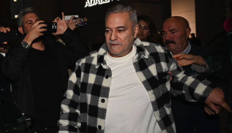 Mehmet Ali Erbil'in annesi hayatını kaybetti - Resim: 3