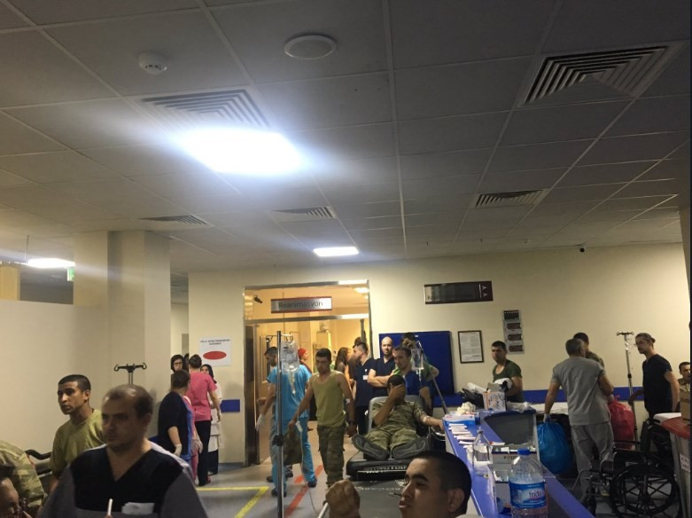 Manisa'da yine askerler zehirlendi! - Resim: 3