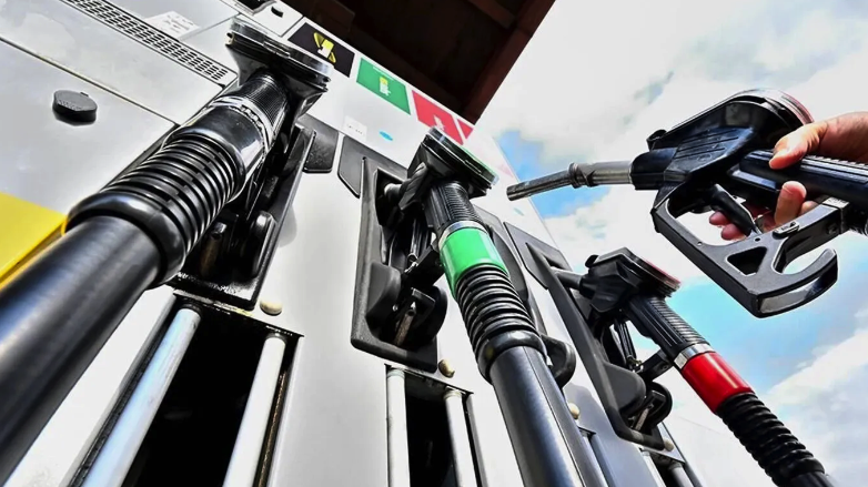 Motorin indirimini ÖTV yemişti! Benzin için çok büyük indirim geldi ama... - Resim: 1
