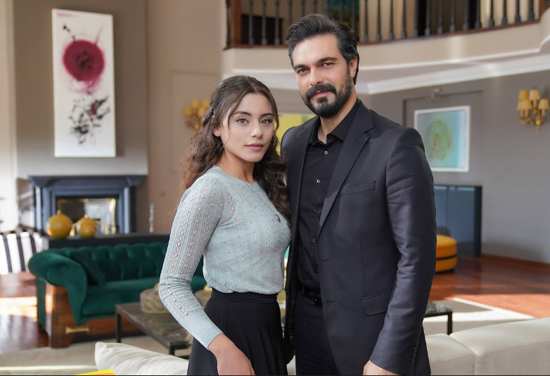 Kanal 7'deki Emanet dizisinin Seher'i poz verdi takipçilerini çıldırttı! - Resim: 1