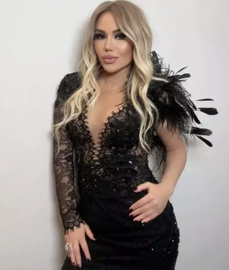 Ceylan'dan estetik itirafı: "Yüzüm kaldırmıyor" - Resim: 4