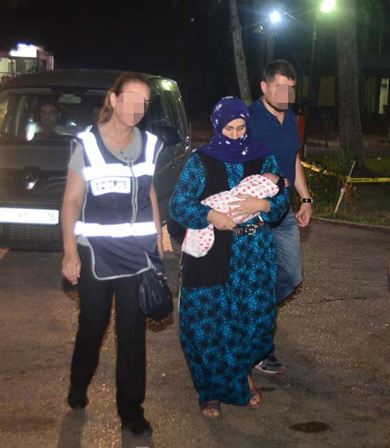 IŞİD'e büyük darbe emniyete böyle götürüldüler - Resim: 1